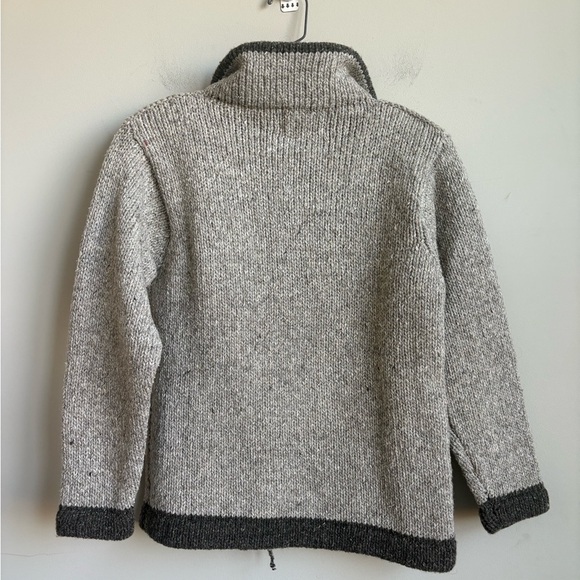 e.c.c. Ecuadorian Clothing Company Handmade in Ecuador Front Zip Sweater SMALL - Picture 8 of 14
